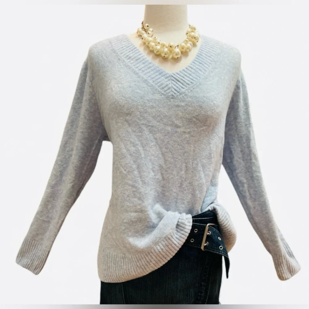 Women's V-Neck Sweater - Light Baby Blue